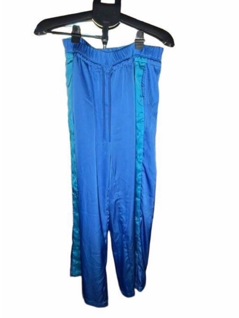 JoyLab Satin Track Pants Size S Blue
Teal Stripe